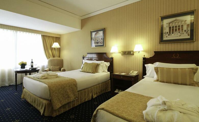 Hotel Emperador Buenos Aires