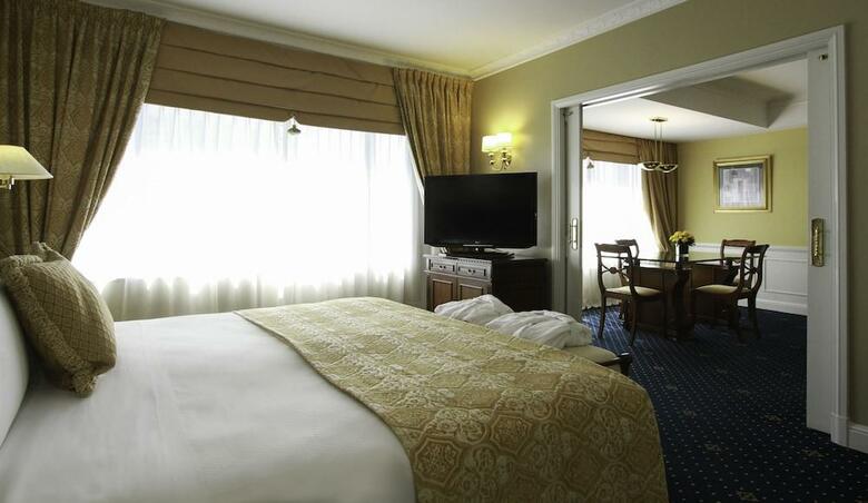Hotel Emperador Buenos Aires