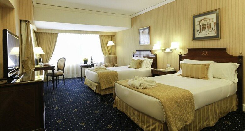 Hotel Emperador Buenos Aires