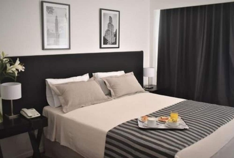 Grand King Hotel