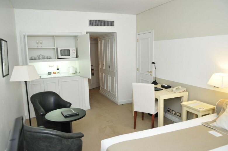 Hotel Loi Suites Recoleta