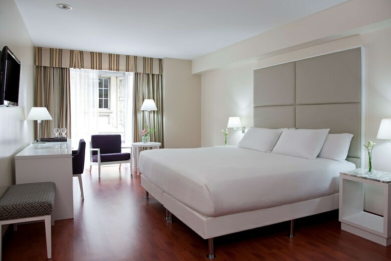 Hotel NH Buenos Aires Latino