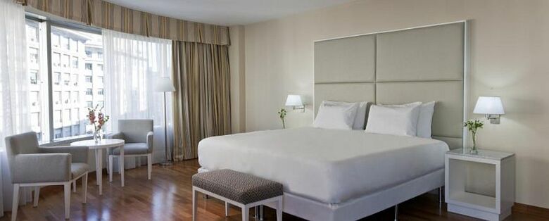 Hotel NH Buenos Aires Latino