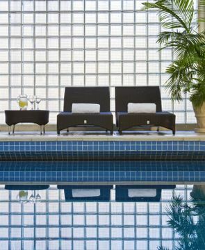 Park Tower - A Luxury Collection Hotel