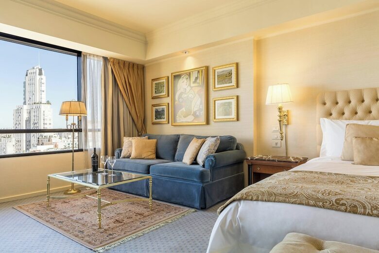 Park Tower - A Luxury Collection Hotel