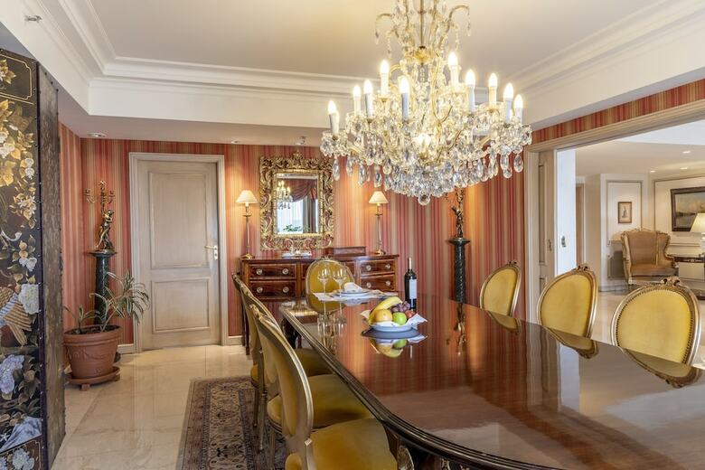 Park Tower - A Luxury Collection Hotel