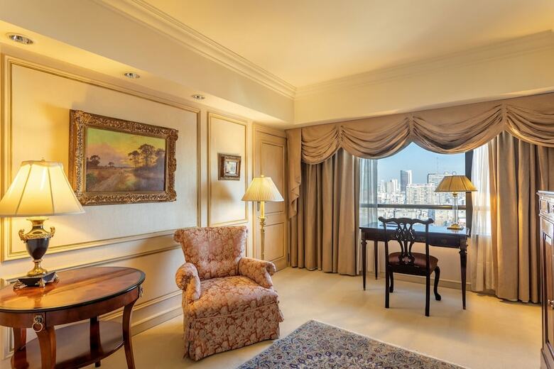 Park Tower - A Luxury Collection Hotel