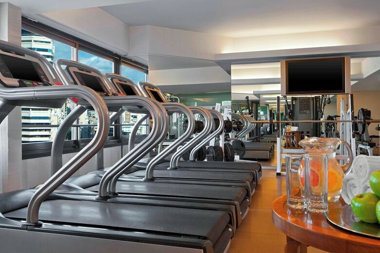 Park Tower - A Luxury Collection Hotel
