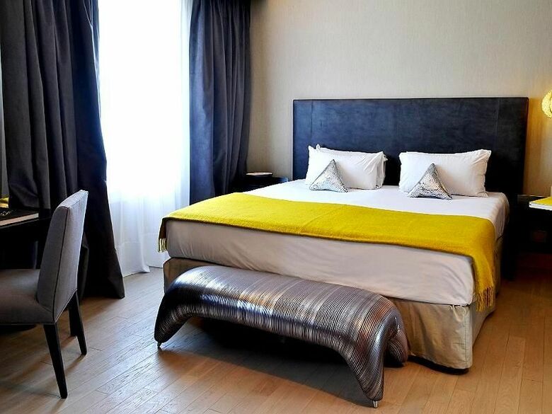 Hotel Esplendor Plaza Francia