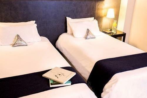Hotel Esplendor Plaza Francia