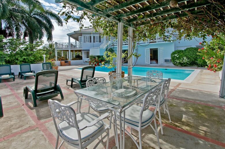 Serendipity, Montego Bay 5br