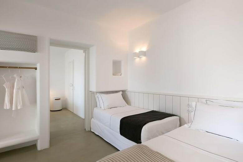 Seven Santa Maria Paros Boutique Hotel