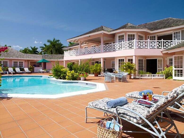 Villa Mara, Ocho Rios Jamaica Villa 6br
