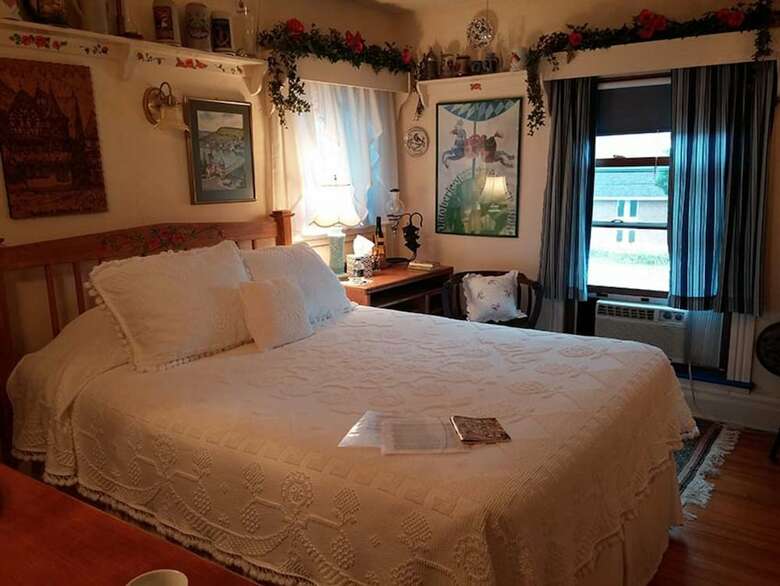 Oasis Bed And Breakfast