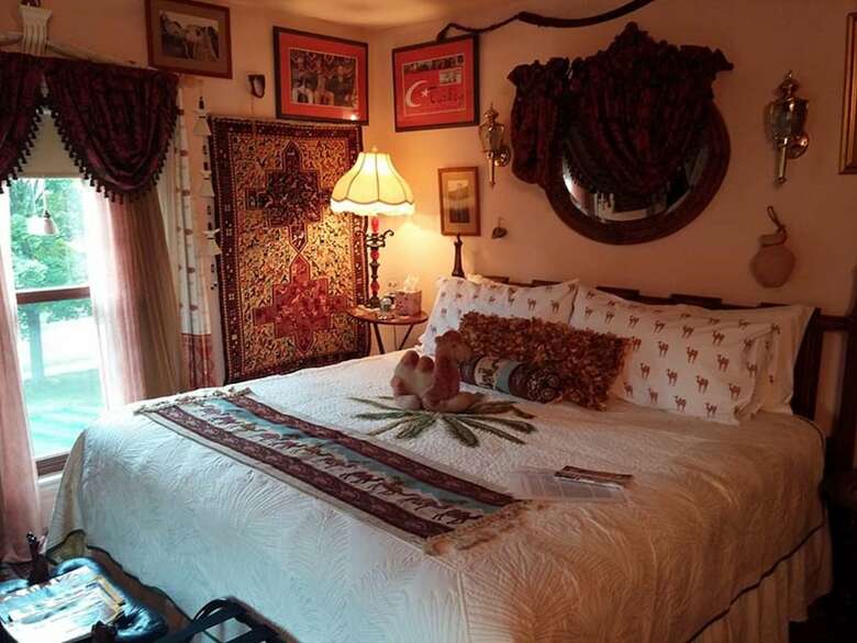 Oasis Bed And Breakfast