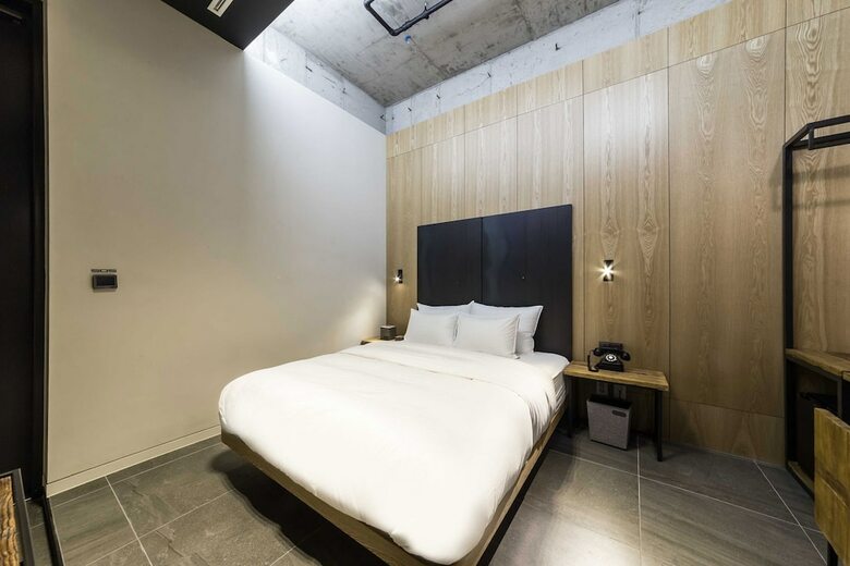 Hotel The Artist Dongseon