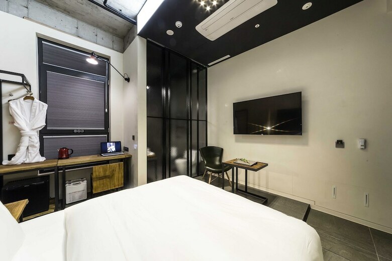 Hotel The Artist Dongseon