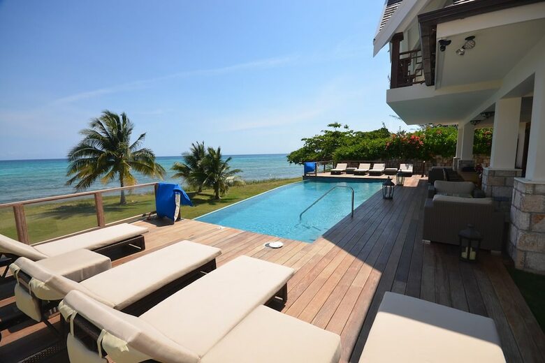 Tallawah Villa, Silver Sands Jamaica 7br