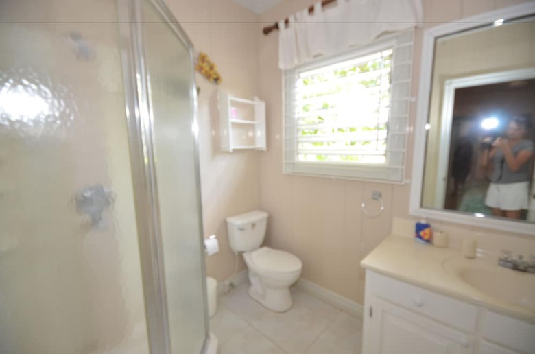 Idleawile Villa, 5br By Jamaican Treasures