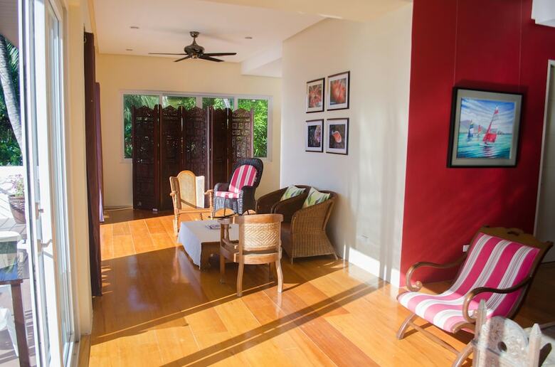 Hotel Paradiso Rito Waterfront Oasis