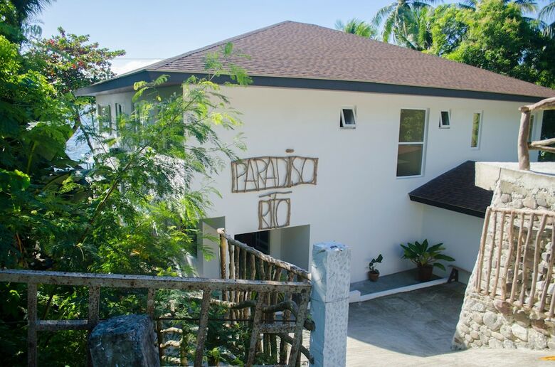 Hotel Paradiso Rito Waterfront Oasis