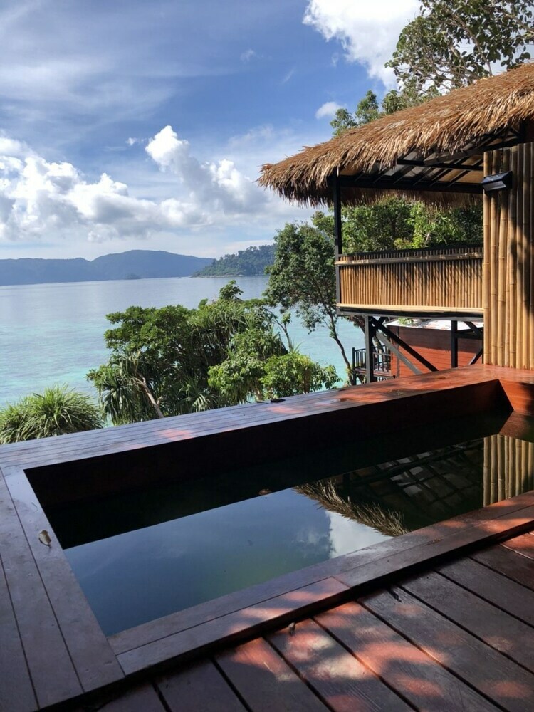 Hotel Decho Beach Resort