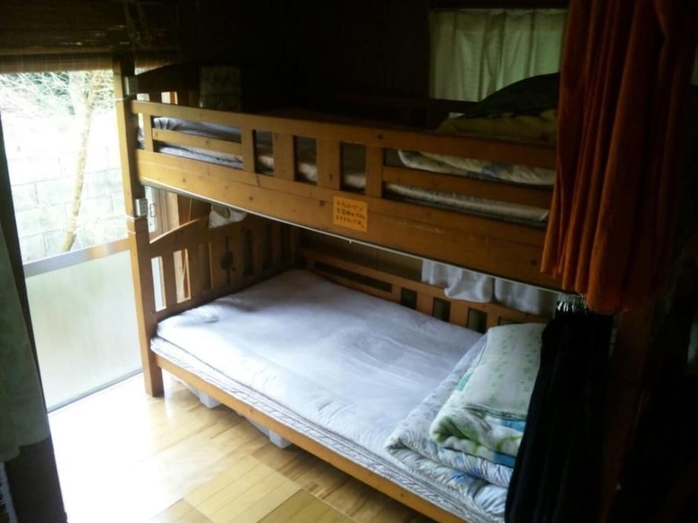 Hostal Okinawa Motobu Guesthouse - Hostel