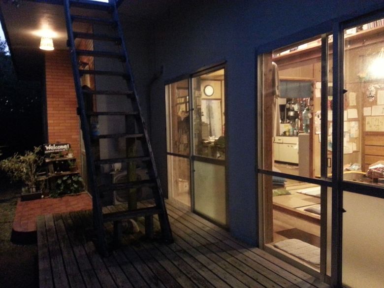 Hostal Okinawa Motobu Guesthouse - Hostel