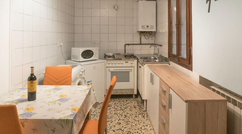 Apartamento Budget San Stae House