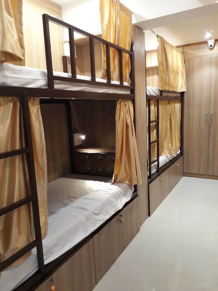 Hostal Golden Dormitory