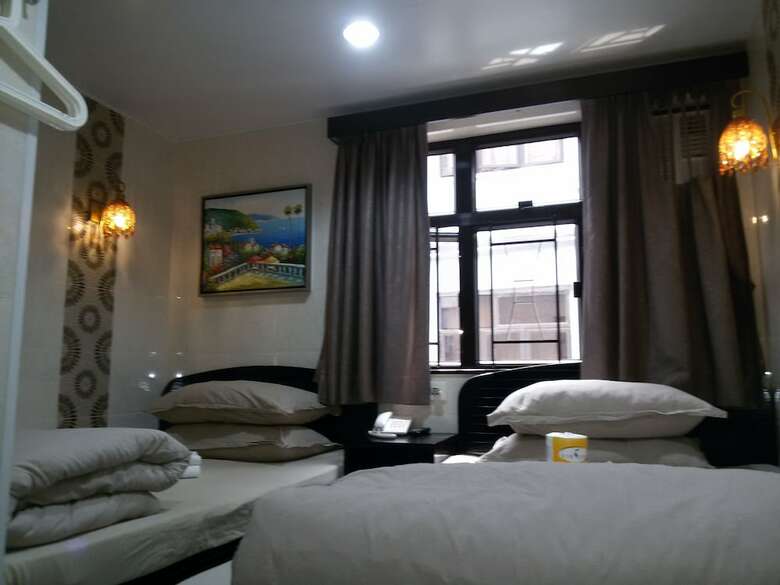 Aashiana Hotel