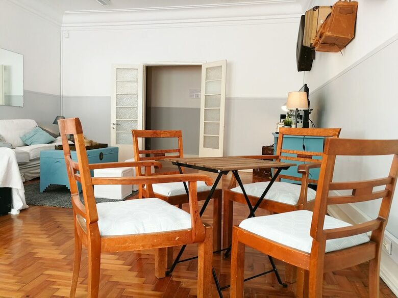 Hotel Castilho 63