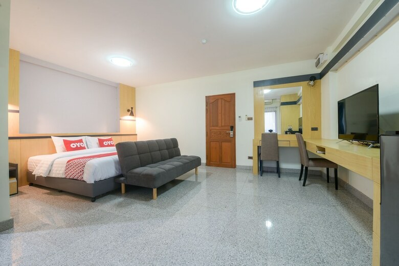 The Route Sriracha Hotel And Residence