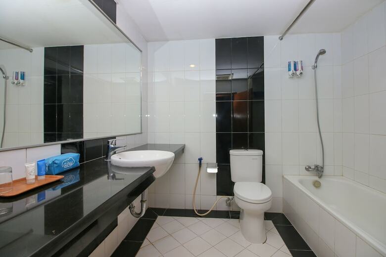 Hotel Airy Kemang Prapanca Raya 30 Jakarta