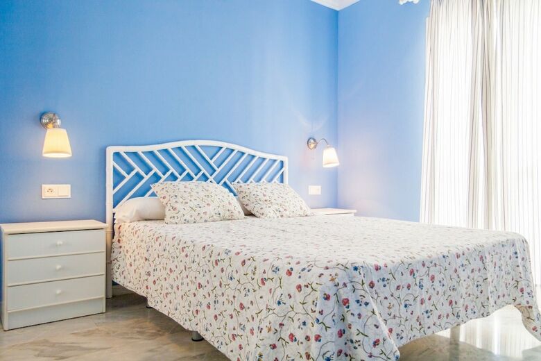 Apartamentos Huertos Canovas Nerja