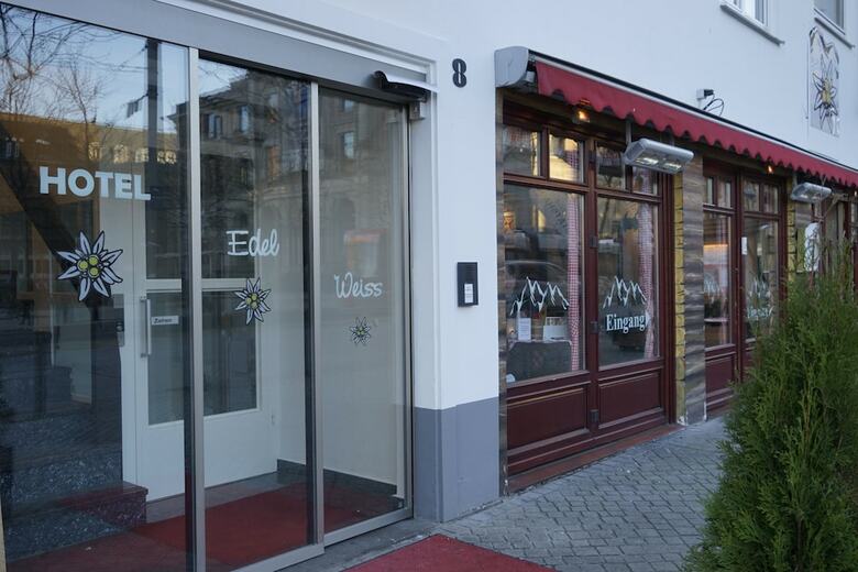 Edel Weiss Hotel Und Restaurant