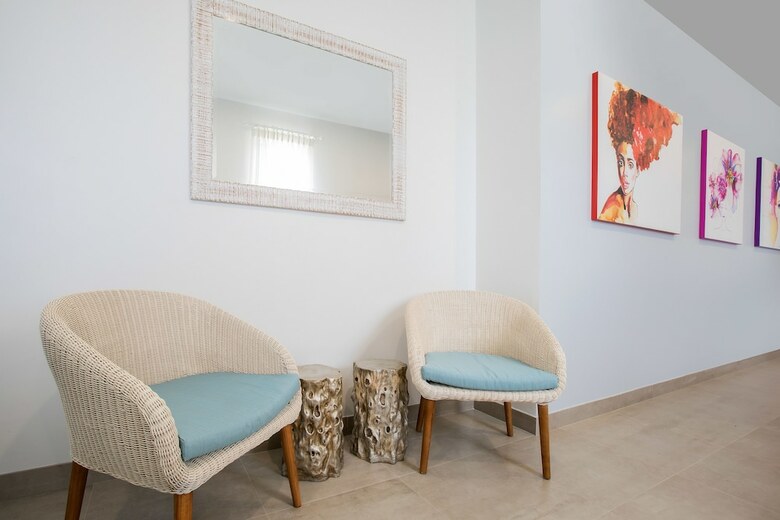Apartamento Villas & Suites At Beach View