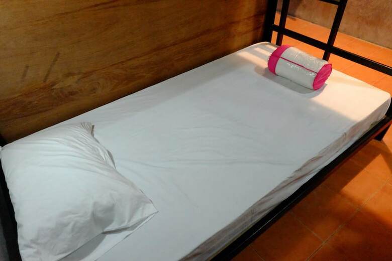 Hostal White Jail At Koh Tao Hostel