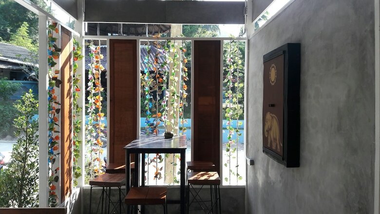 Hostal White Jail At Koh Tao Hostel
