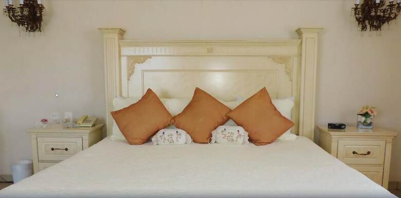 Hotel Marina Banderas Suites
