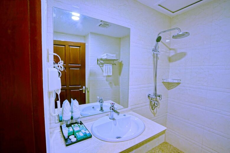 Hotel Yi Link