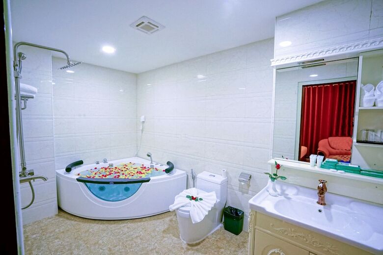 Hotel Yi Link