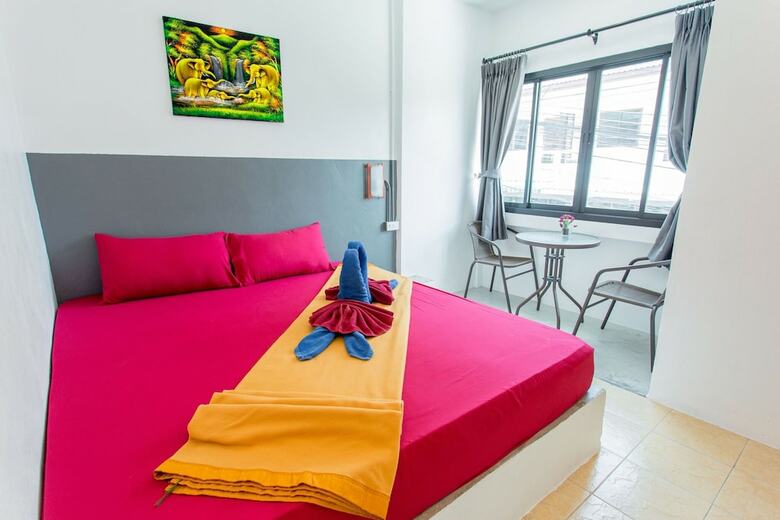 Hotel Booking Center Guesthouse