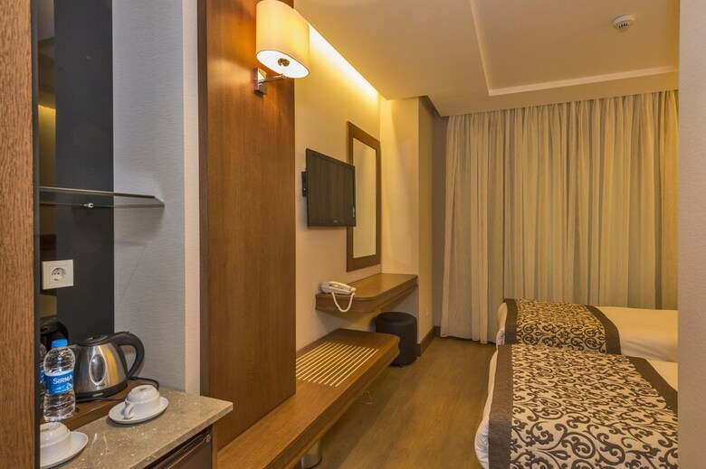 Viore Hotel