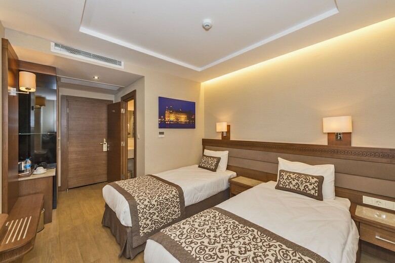 Viore Hotel