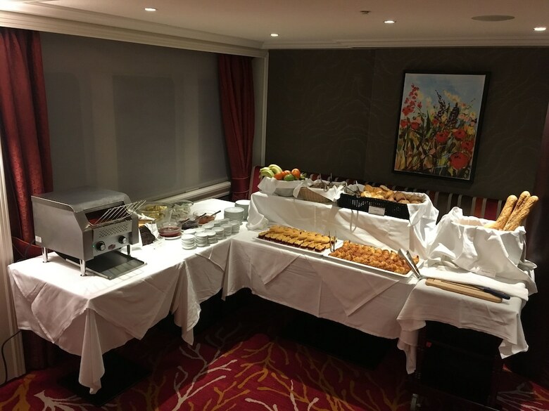 Hotel Select Ms Charles Dickens - Neuss