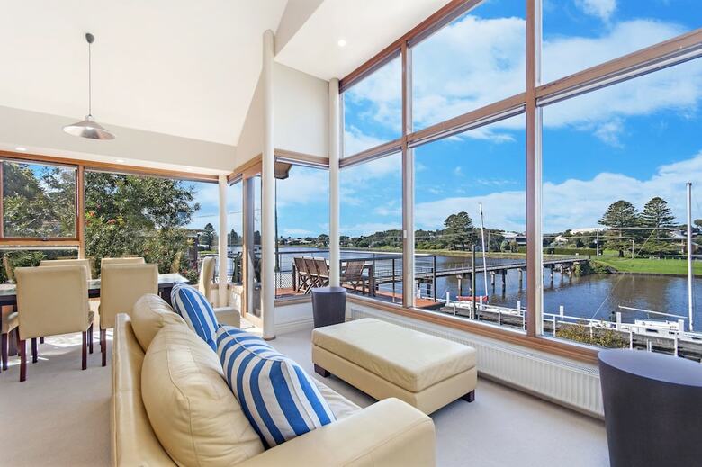 Shearwater Penthouse Apartment