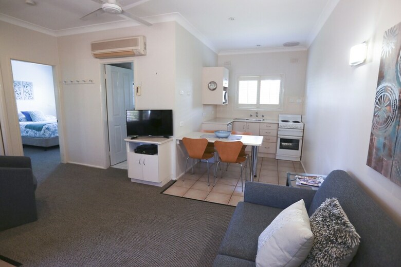 Country Apartments