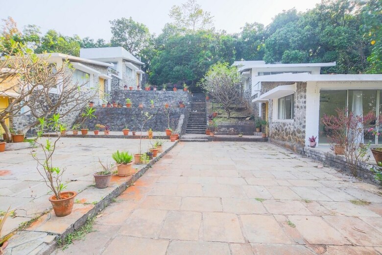 Hotel Beyond Stay Mahua Bagh Murud