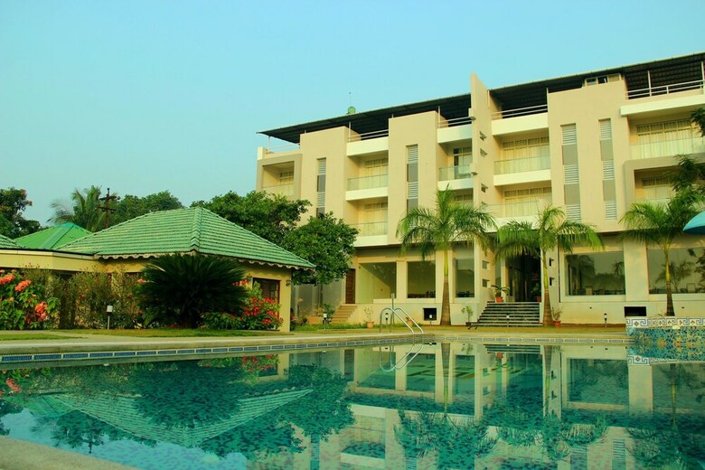 Hotel Sadhana Executive